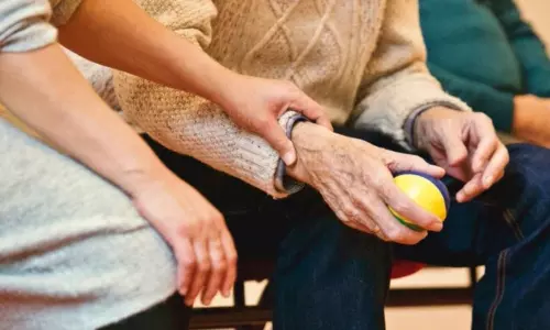 Union Budget 2021: సీనియర్ సిటిజన్లకు ఊరట Union Budget 2021: సీనియర్ సిటిజన్లకు ఊరట