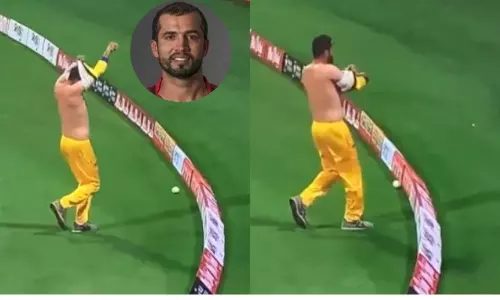 ఇదేం ఫీల్డింగ్.. షర్ట్‌ లేకుండా బాల్ వెంటపడ్డ క్రికెటర్