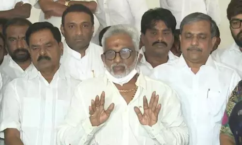 ఏకగ్రీవంగా ఎన్నికైన వారికి డిక్లరేషన్ ఇవ్వాల్సిందే: వైవీ సుబ్బారెడ్డి