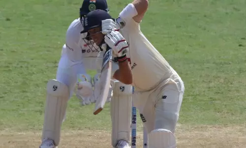 India vs England: రెండో రోజు తేలిపోయిన భారత బౌలర్లు.. ఇంగ్లాండ్‌దే పైచేయి