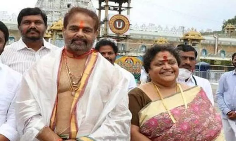 Andhra Pradesh Speaker Tammineni Wife in panchayat elections