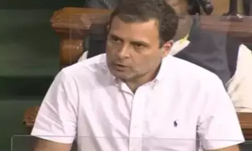 కొత్త చట్టాలపై తీవ్రస్థాయిలో విరుచుకు పడిన రాహుల్ గాంధీ