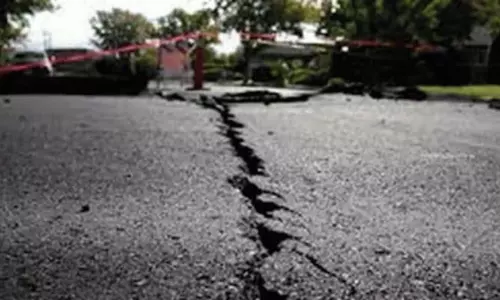 Earthquakes in Delhi and Jammu and Kashmir Earthquakes in Delhi and Jammu and Kashmir