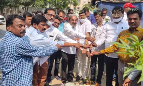 త్వరలో జర్నలిస్టుల ఇళ్ల సమస్య పరిష్కారం అవుతుంది: అల్లం నారాయణ