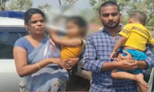 Suicide Attempt by a couple in front of the Secretariat