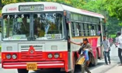 Less in Hyderabad after unlocking TSRTC Bus Services Less in Hyderabad after unlocking TSRTC Bus Services