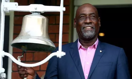 Vivian Richards Comments on Motera Pitch