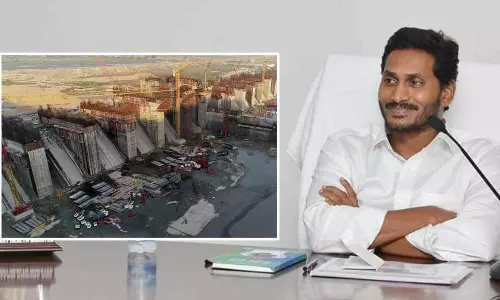 పోలవరం ప్రాజెక్టు నిర్మాణంపై ముఖ్యమంత్రి జగన్ కీలక సమీక్ష పోలవరం ప్రాజెక్టు నిర్మాణంపై ముఖ్యమంత్రి జగన్ కీలక సమీక్ష