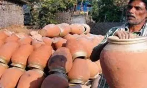 Adilabad Ranjan pots selling like Hot Cakes Adilabad Ranjan pots selling like Hot Cakes