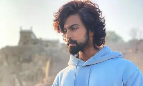 Bigg Boss Beauty Ariyana Acting in Kalyan Devs Movie Bigg Boss Beauty Ariyana Acting in Kalyan Devs Movie