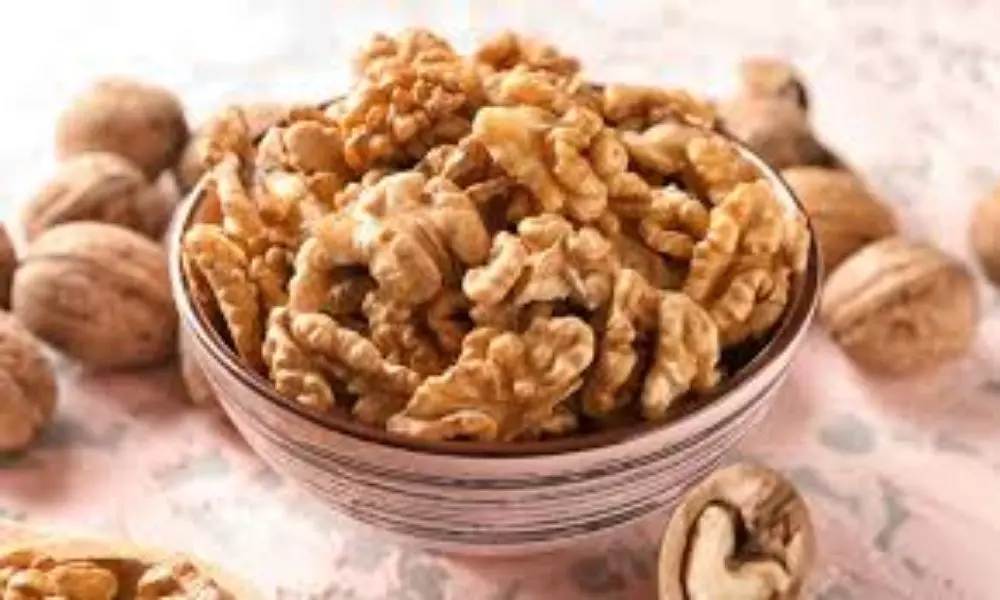 Walnuts Helps in Relieve Stress and Depression