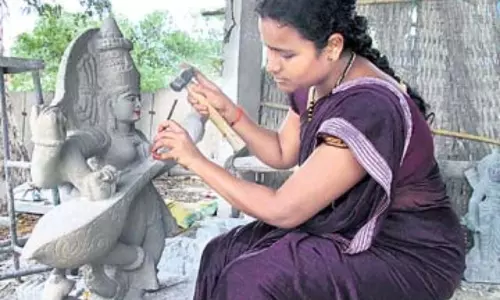 Women Statue Sculptors In Kurnool district Allagadda