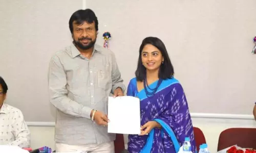 Big Shock to Dethadi Harika Big Shock to Dethadi Harika