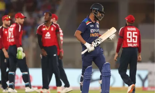 India vs England 3 T20: Team India in Trouble