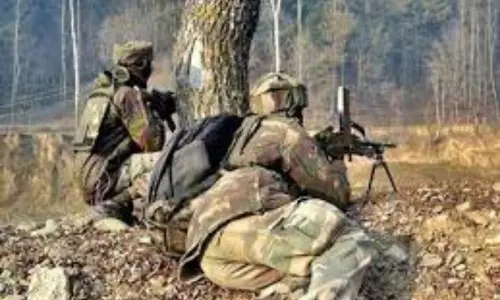 4 terrorists killed in Kashmir encounter 4 terrorists killed in Kashmir encounter
