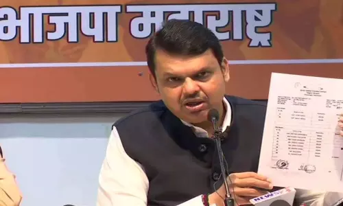 Devendra Fadnavis slams Anil Deshmukh