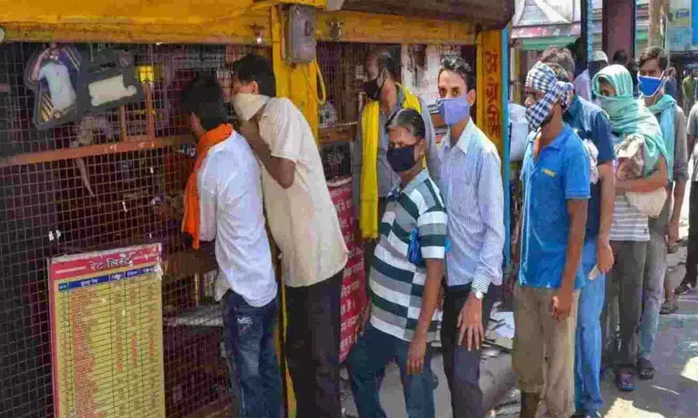 Wine Shops to Remain Closed for 2 days in Hyderabad view of Holi Festival Wine Shops to Remain Closed for 2 days in Hyderabad view of Holi Festival