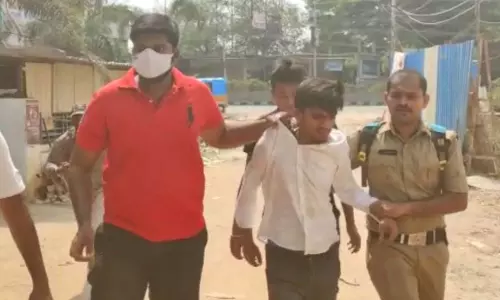 Prisoner Escape From Sangareddy Court