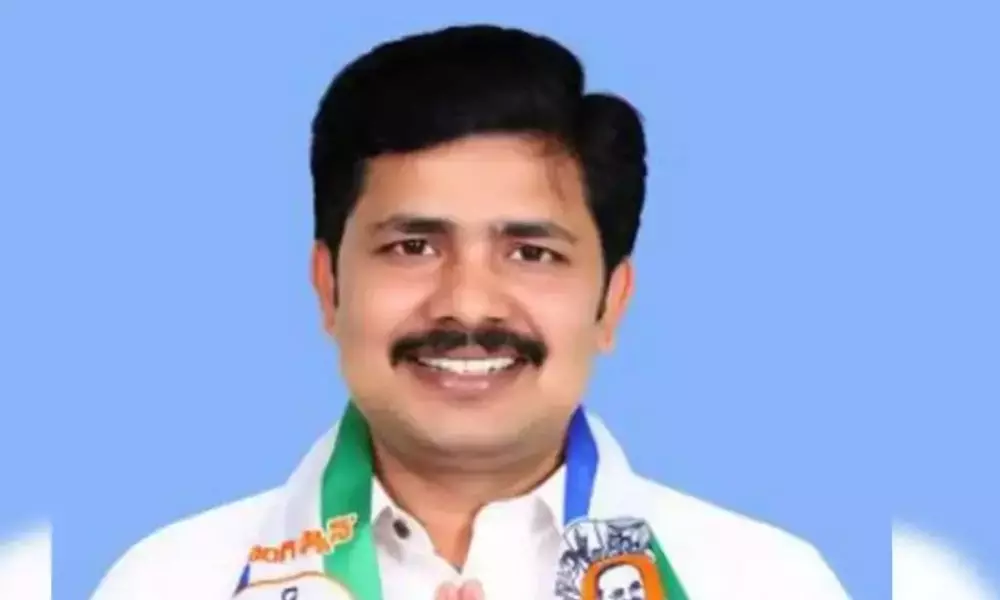 YCP MP Candidate Guru Murthy will File Nomination Today