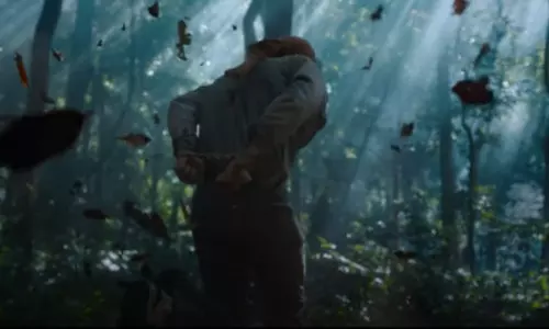 Pushpa Allu Arjun Introduction as Pushparaj in Telugu Released | Pushpa Teaser