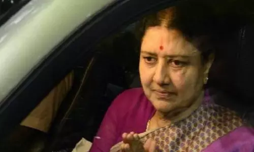 Sasikala Name Missing in Voter List