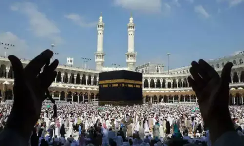 Saudi Arabia Makes Coronavirus Vaccine Mandatory For Hajj Pilgrimage Saudi Arabia Makes Coronavirus Vaccine Mandatory For Hajj Pilgrimage