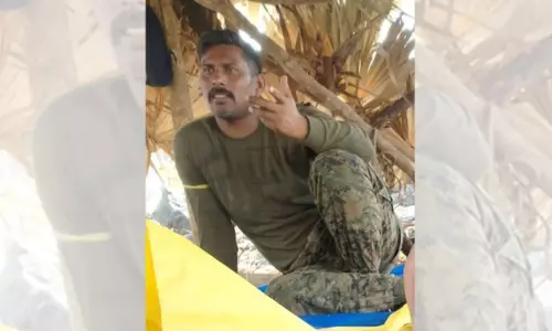 Maoists Release Jawan Rakeshwar Singh