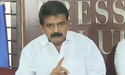 Vakeel Saab: Perni Nani Slams BJP Leader Sunil Deodhar Vakeel Saab: Perni Nani Slams BJP Leader Sunil Deodhar