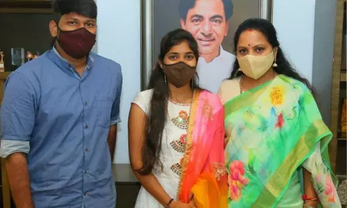 Micro Houses: MLC Kavitha Appreciate Perala Manasa Reddy