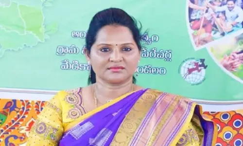 Undavalli Sridevi: వైసీపీ ఎమ్మెల్యేకు కరోనా.. ఐసీయూలో చికిత్స Undavalli Sridevi: వైసీపీ ఎమ్మెల్యేకు కరోనా.. ఐసీయూలో చికిత్స