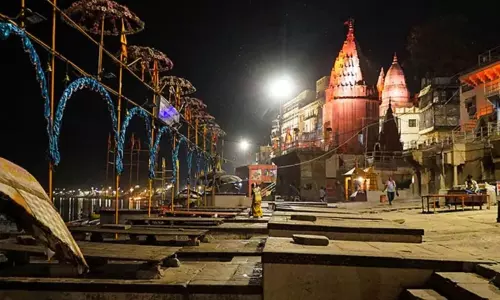 Varanasi Urged Tourists to Stay out of the Temple City in April Varanasi Urged Tourists to Stay out of the Temple City in April
