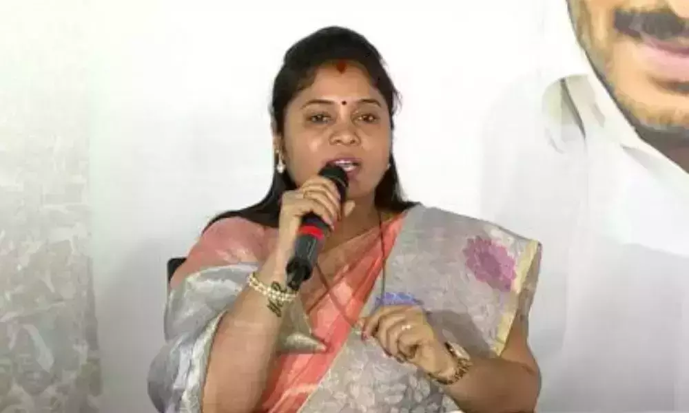 AP Deputy CM Pushpa Sri Vani Respond Over Her Caste Issue