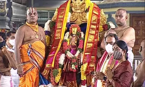 Sri Rama Navami 2021: వైభవంగా భద్రాద్రి రామయ్య కల్యాణం Sri Rama Navami 2021: వైభవంగా భద్రాద్రి రామయ్య కల్యాణం