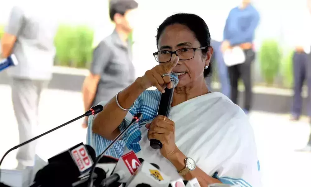 Cant Surrender Bengal To Two Goons Of Delhi says Mamata Banerjee