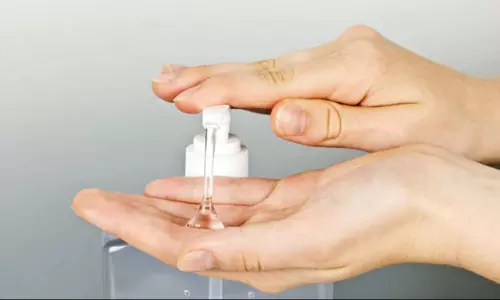 Seven people died in Maharashtra After Drinking Sanitiser Seven people died in Maharashtra After Drinking Sanitiser