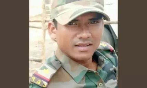 Naxals kill police officer after kidnapping him from Bijapur