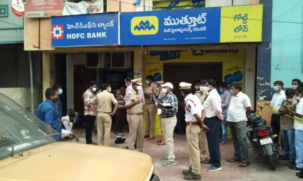 TS Police Arrested one of the Accused in the robbery case at HDFC ATM Kukatpally Hyderabad