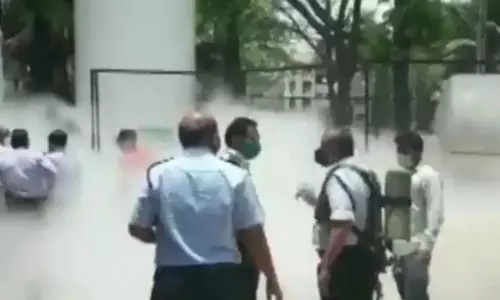 Oxygen Leak in Krishna District Guduwada Government Hospital Oxygen Leak in Krishna District Guduwada Government Hospital