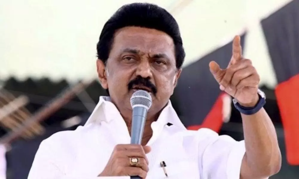 Stalin Angered Over his own Party Cadre for Torn off Jayalalita Flexies