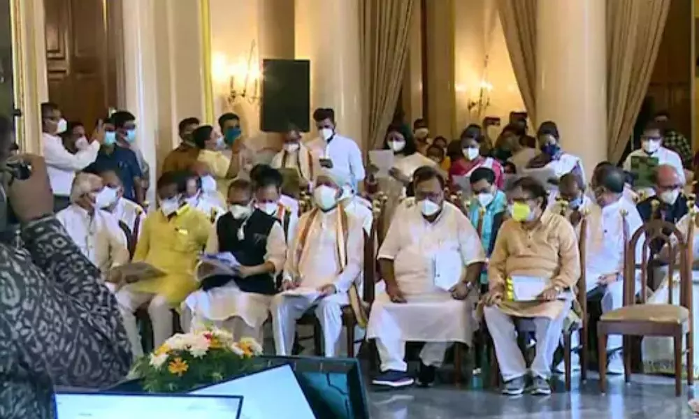 Bengal: Mamatha Banerjees Cabinet Ministers Oath