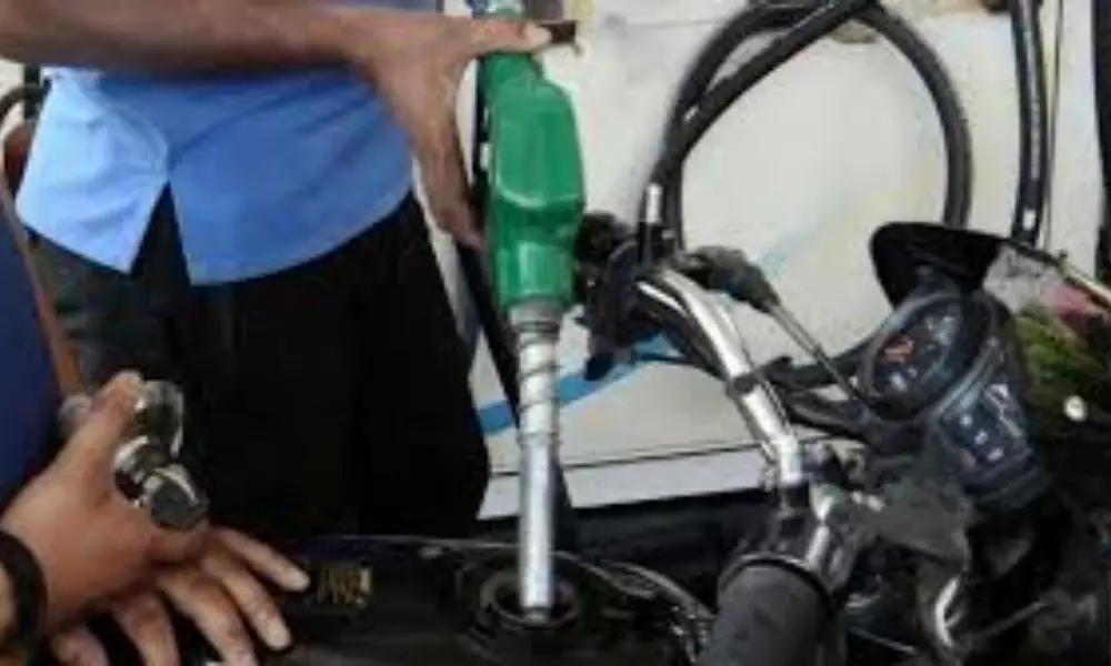 Petrol, Diesel Prices 15th, May,2021 in Hyderabad,Vijayawada,Delhi,Mumbai,Chennai,Telangana,Andhra Pradesh