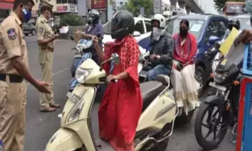 Strict Lock Down in Koti Hyderabad