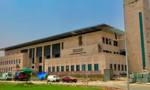 AP High Court Serious on Government AP High Court Serious on Government