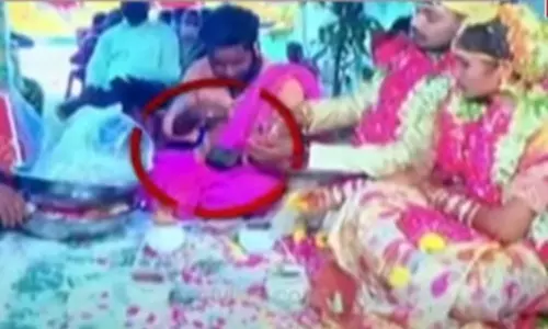 Priest Theft Birdes Nupital Chain in a Marriage in Medak District