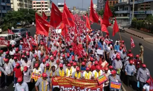 To day is the 100th day of Visakhapatnam Steel Plant Protest To day is the 100th day of Visakhapatnam Steel Plant Protest