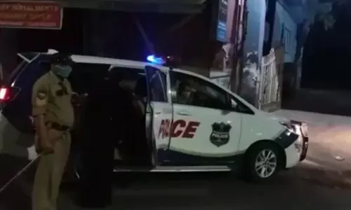 Mahabubabad District Police Showing His Humanity Mahabubabad District Police Showing His Humanity