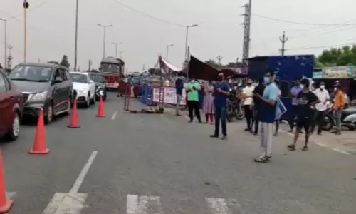 AP-Telangana Border: New Restrictions Continues At Borders