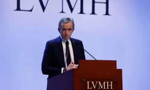 Bernard Arnault Become worlds Richest Person