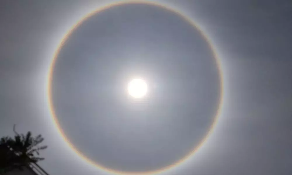 Rainbow Coloured sun Halo was Spotted Around the Sun in the Sky