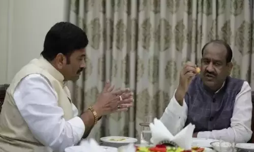 Raghurama Krishnam Raju Meets Lok Sabha Speaker Raghurama Krishnam Raju Meets Lok Sabha Speaker